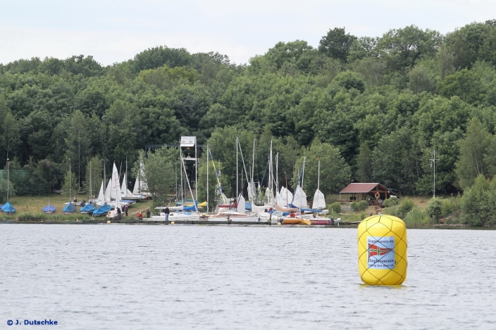 Stacks Image 1038188